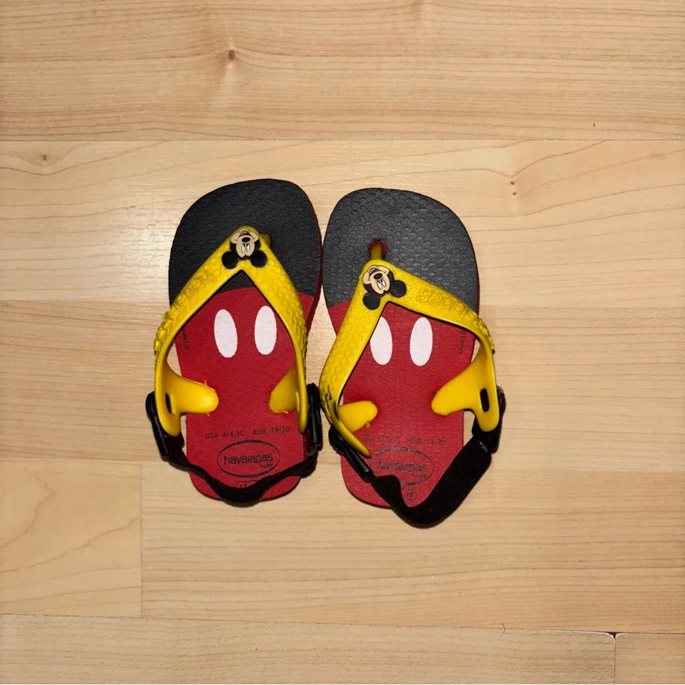 Havaianas Baby Mickey Mouse Sandals Size 5C Disney Flip Flop Heel Strap NOTE